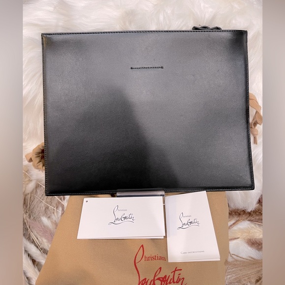 **SOLD** NWT CHRISTIAN LOUBOUTIN Black Spikes 'Pifpouch' Pouch - M039 - Picture 9 of 12